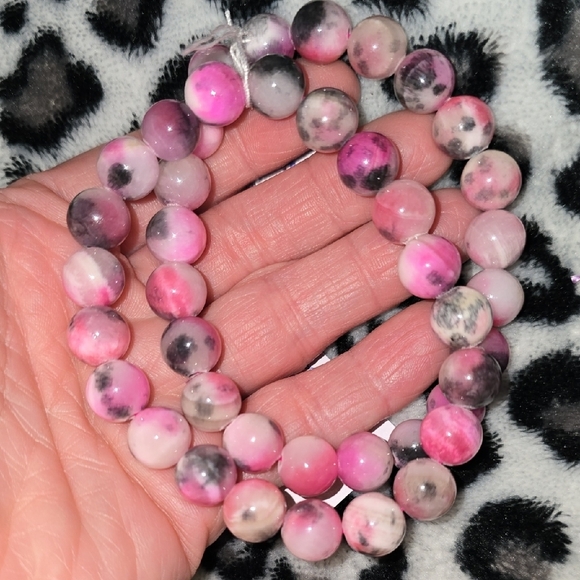 10mm Pink And Black Persian Chalcedony Bracelet - Picture 1 of 3